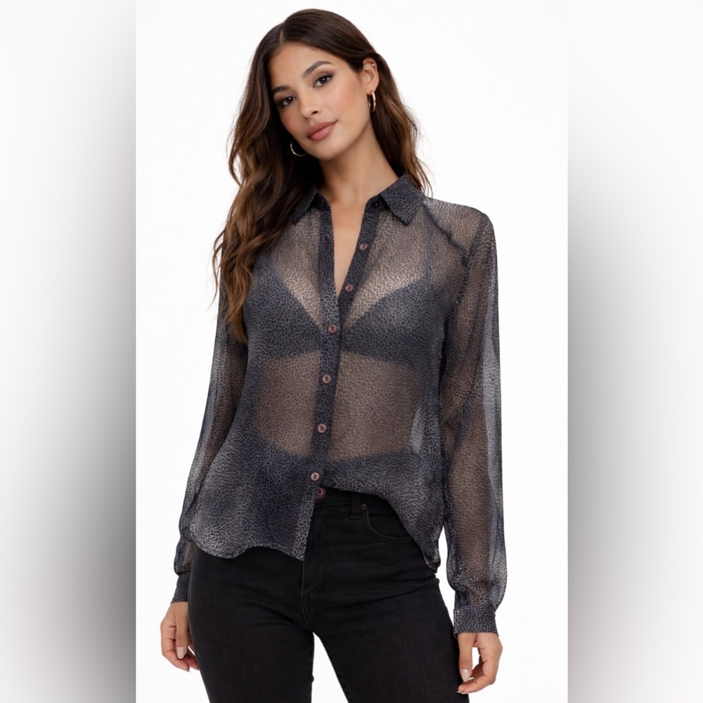 NWT Hot and Delicious Sheer Leopard Print Open Back Blouse - Size Large